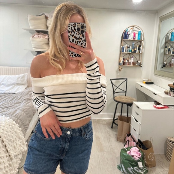 FOREVER 21 top S - Picture 3 of 11